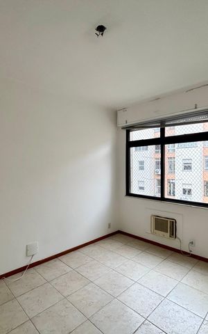 Apartamento à venda com 171m², 3 quartos e sem vaga