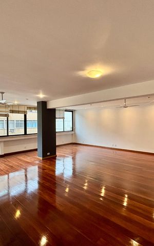 Apartamento à venda com 171m², 3 quartos e sem vaga