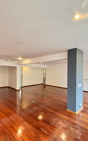 Apartamento à venda com 171m², 3 quartos e sem vaga