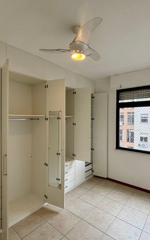 Apartamento à venda com 171m², 3 quartos e sem vaga