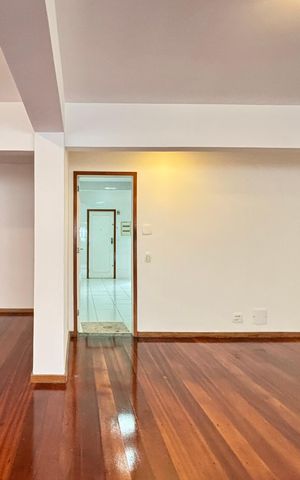 Apartamento à venda com 171m², 3 quartos e sem vaga