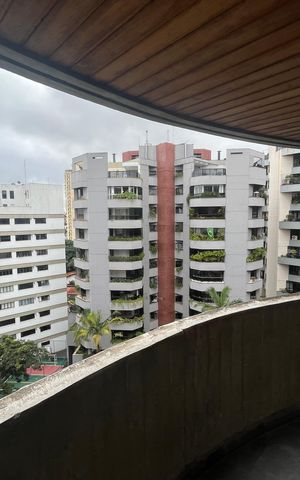Apartamento para alugar com 129m², 2 quartos e 2 vagas Apartamento para alugar com 129m², 2 quartos e 2 vagasVista da Sacada