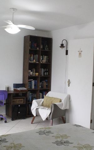 Casa de condomínio à venda com 118m², 4 quartos e 2 vagasQuarto Suíte 2