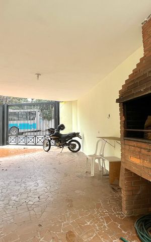 Casa para alugar com 240m², 2 quartos e 7 vagas
