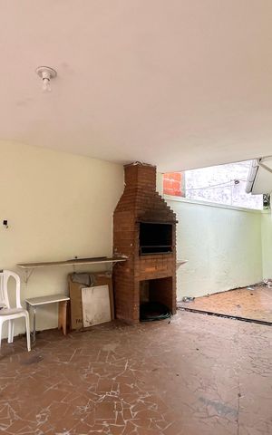 Casa para alugar com 240m², 2 quartos e 7 vagas