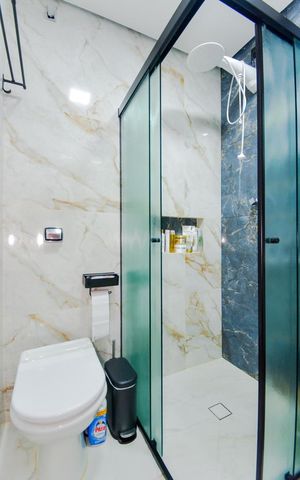 Casa à venda com 135m², 2 quartos e 1 vagaBanheiro
