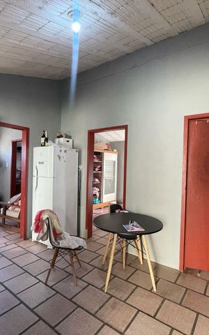 Casa à venda com 250m², 7 quartos e 7 vagas Casa à venda com 250m², 7 quartos e 7 vagasÁrea comum