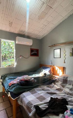 Casa à venda com 250m², 7 quartos e 7 vagas Casa à venda com 250m², 7 quartos e 7 vagasCasa 3 - Quarto
