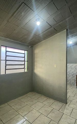 Casa à venda com 250m², 7 quartos e 7 vagas Casa à venda com 250m², 7 quartos e 7 vagasSala