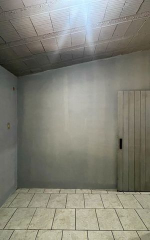 Casa à venda com 250m², 7 quartos e 7 vagas Casa à venda com 250m², 7 quartos e 7 vagasQuarto 2