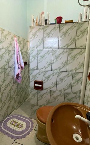 Casa à venda com 250m², 7 quartos e 7 vagas Casa à venda com 250m², 7 quartos e 7 vagasCasa 2 - Banheiro social