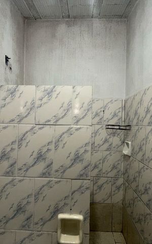 Casa à venda com 250m², 7 quartos e 7 vagas Casa à venda com 250m², 7 quartos e 7 vagasBanheiro