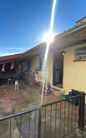Casa à venda com 250m², 7 quartos e 7 vagas Casa à venda com 250m², 7 quartos e 7 vagasÁrea comum