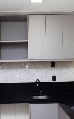 Apartamento à venda com 80m², 3 quartos e 2 vagasCozinha e Área de Serviço