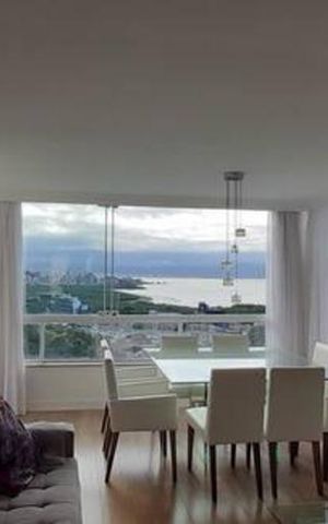 Apartamento para alugar com 176m², 3 quartos e 2 vagas Apartamento para alugar com 176m², 3 quartos e 2 vagasSala