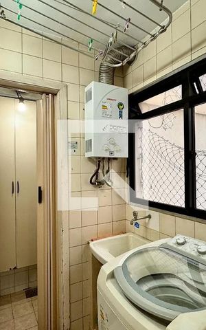 Apartamento à venda com 120m², 3 quartos e 1 vagaÁrea de serviço