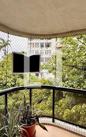 Apartamento à venda com 120m², 3 quartos e 1 vagaVaranda