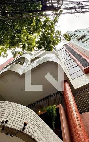 Apartamento à venda com 120m², 3 quartos e 1 vagaFachada