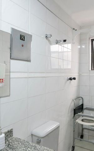 Apartamento à venda com 95m², 2 quartos e 1 vagaBanheiro da suíte