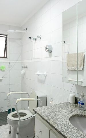 Apartamento à venda com 95m², 2 quartos e 1 vagaBanheiro