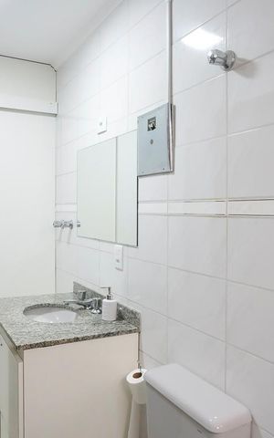 Apartamento à venda com 95m², 2 quartos e 1 vagaBanheiro da suíte