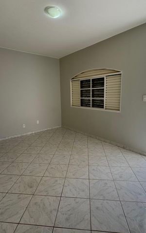 Casa à venda com 280m², 5 quartos e 3 vagas Casa à venda com 280m², 5 quartos e 3 vagasQuarto 1