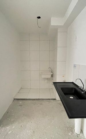 Apartamento à venda com 37m², 2 quartos e sem vaga Apartamento à venda com 37m², 2 quartos e sem vagaCozinha e Área de Serviço