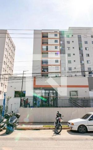 Apartamento à venda com 37m², 2 quartos e sem vaga Apartamento à venda com 37m², 2 quartos e sem vagaFachada