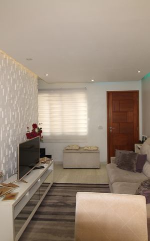 Casa de condomínio à venda com 100m², 2 quartos e 2 vagasSala / Cozinha