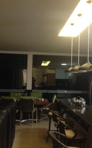 Casa à venda com 38000m², 5 quartos e 4 vagas Casa à venda com 38000m², 5 quartos e 4 vagasCozinha