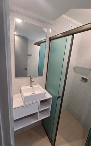 Apartamento à venda com 57m², 3 quartos e 1 vaga Apartamento à venda com 57m², 3 quartos e 1 vagaBanheiro