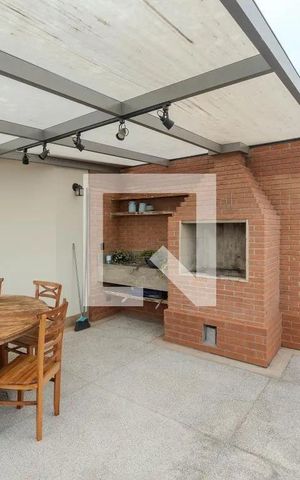 Apartamento à venda com 162m², 3 quartos e 1 vaga Apartamento à venda com 162m², 3 quartos e 1 vagaÁrea comum - Churrasqueira