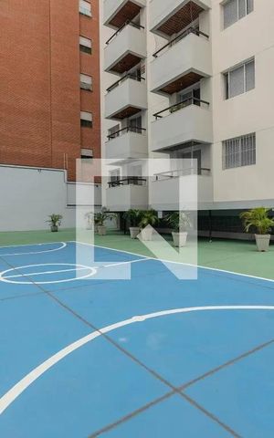 Apartamento à venda com 162m², 3 quartos e 1 vaga Apartamento à venda com 162m², 3 quartos e 1 vagaQuadra Esportiva