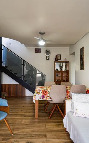 Apartamento à venda com 162m², 3 quartos e 1 vaga Apartamento à venda com 162m², 3 quartos e 1 vagaSala