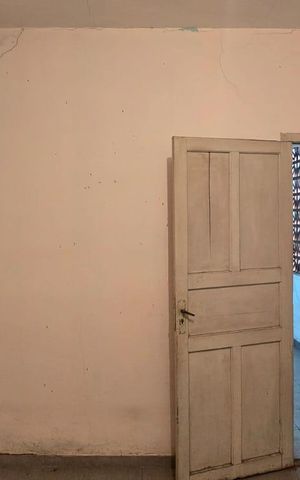 Casa à venda com 242m², 2 quartos e 1 vaga Casa à venda com 242m², 2 quartos e 1 vagaQuarto de Serviço