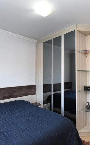 Casa à venda com 220m², 3 quartos e 3 vagasSuíte