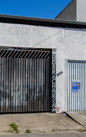 Casa para alugar com 200m², 3 quartos e 1 vaga Casa para alugar com 200m², 3 quartos e 1 vagaFachada da Casa