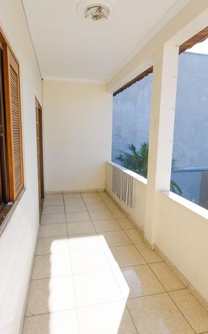 Casa para alugar com 200m², 3 quartos e 1 vaga Casa para alugar com 200m², 3 quartos e 1 vagaVaranda do Quarto 3