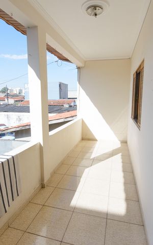 Casa para alugar com 200m², 3 quartos e 1 vaga Casa para alugar com 200m², 3 quartos e 1 vagaVaranda do Quarto 3