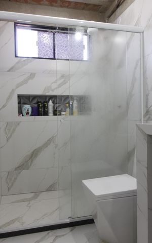 Apartamento para alugar com 91m², 3 quartos e sem vagaBanheiro da Suíte