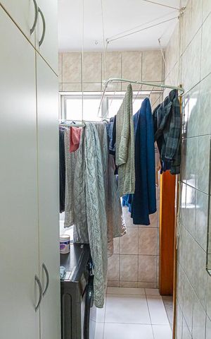 Apartamento à venda com 210m², 3 quartos e 2 vagas Apartamento à venda com 210m², 3 quartos e 2 vagasArea de serviço