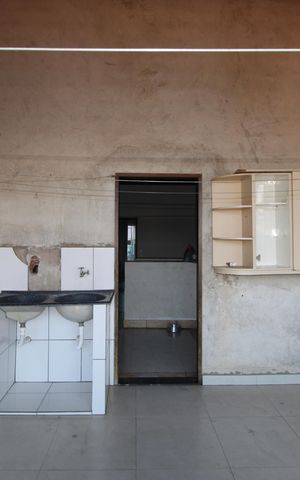 Casa para alugar com 225m², 4 quartos e 1 vagaÁrea de Serviço