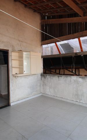 Casa para alugar com 225m², 4 quartos e 1 vagaÁrea de Serviço