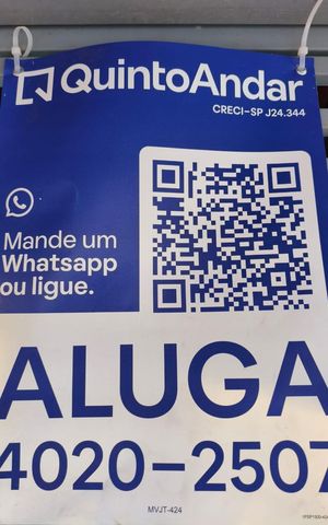 Casa para alugar com 225m², 4 quartos e 1 vaga Casa para alugar com 225m², 4 quartos e 1 vagaFachada