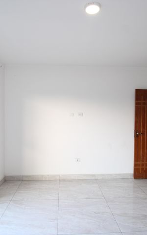 Casa para alugar com 225m², 4 quartos e 1 vagaQuarto 1