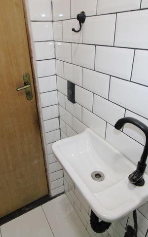 Casa para alugar com 225m², 4 quartos e 1 vagaBanheiro