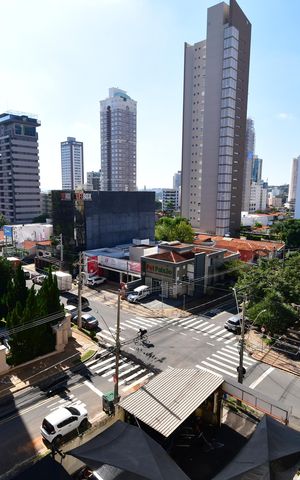 Apartamento para alugar com 77m², 2 quartos e 2 vagasÁrea de Serviço - Vista