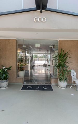 Apartamento à venda com 67m², 2 quartos e 1 vaga Apartamento à venda com 67m², 2 quartos e 1 vagaFachada