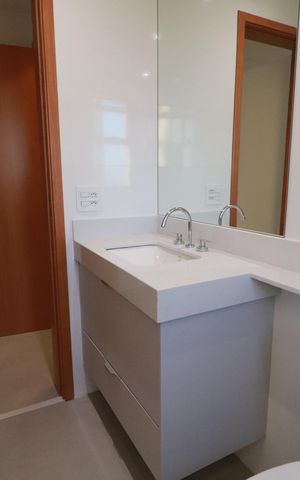 Apartamento para alugar com 124m², 2 quartos e 3 vagasBanheiro suite 1