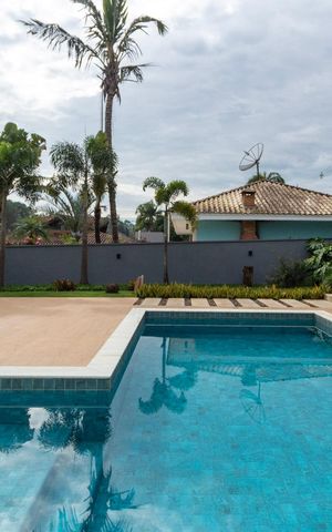 Casa de condomínio para alugar com 415m², 4 quartos e 8 vagas Casa de condomínio para alugar com 415m², 4 quartos e 8 vagasÁrea comum